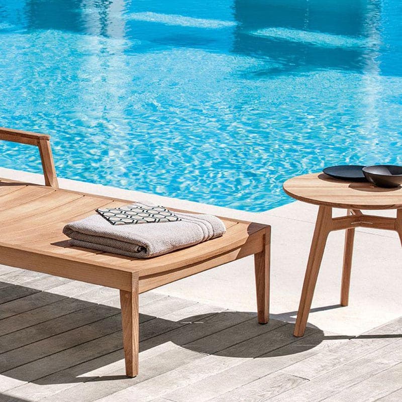 Knit Outdoor Side Table by Ethimo