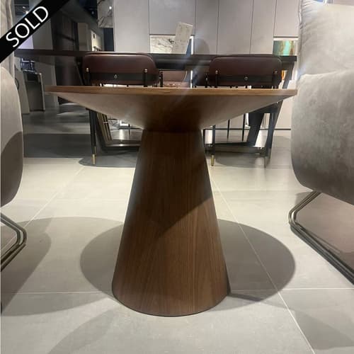 Corner table by Angel Cerda