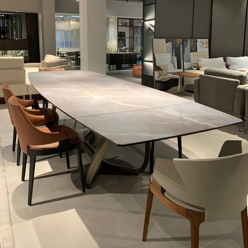 Segno72 Extendible Dining Table | FCI Clearance