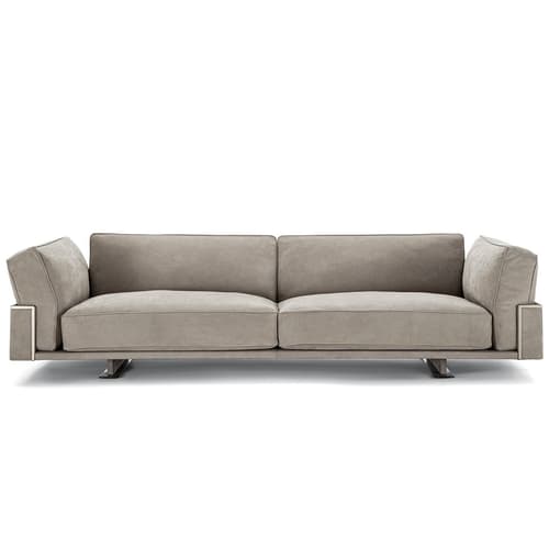 Ritual Sofa by Longhi