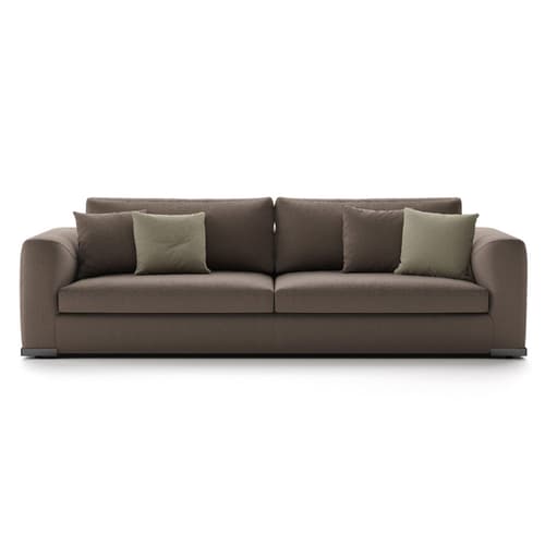 Brando Sofa by Marac