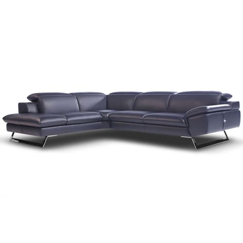 Zuma Sofa by Nexus Collection