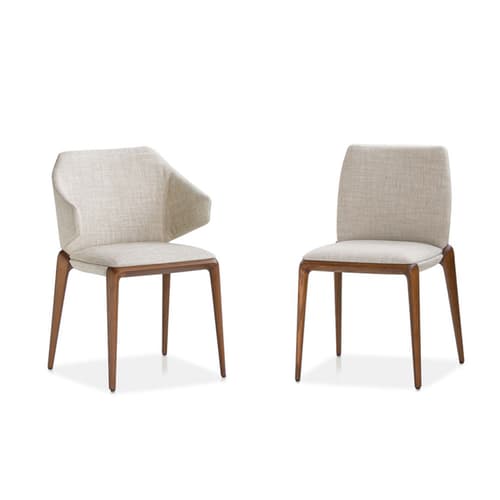 Hiru Armchair By FCI London