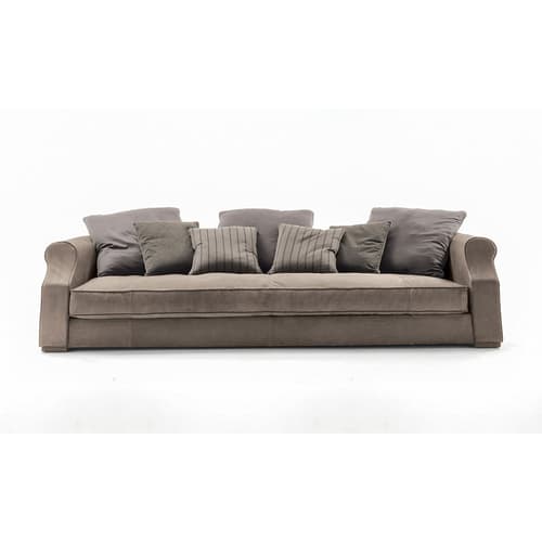 Rubens Sofa by Longhi