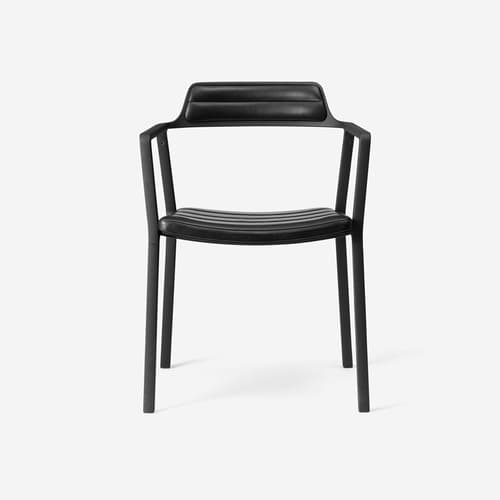 VIPP451 Armchair by Quick Ship
