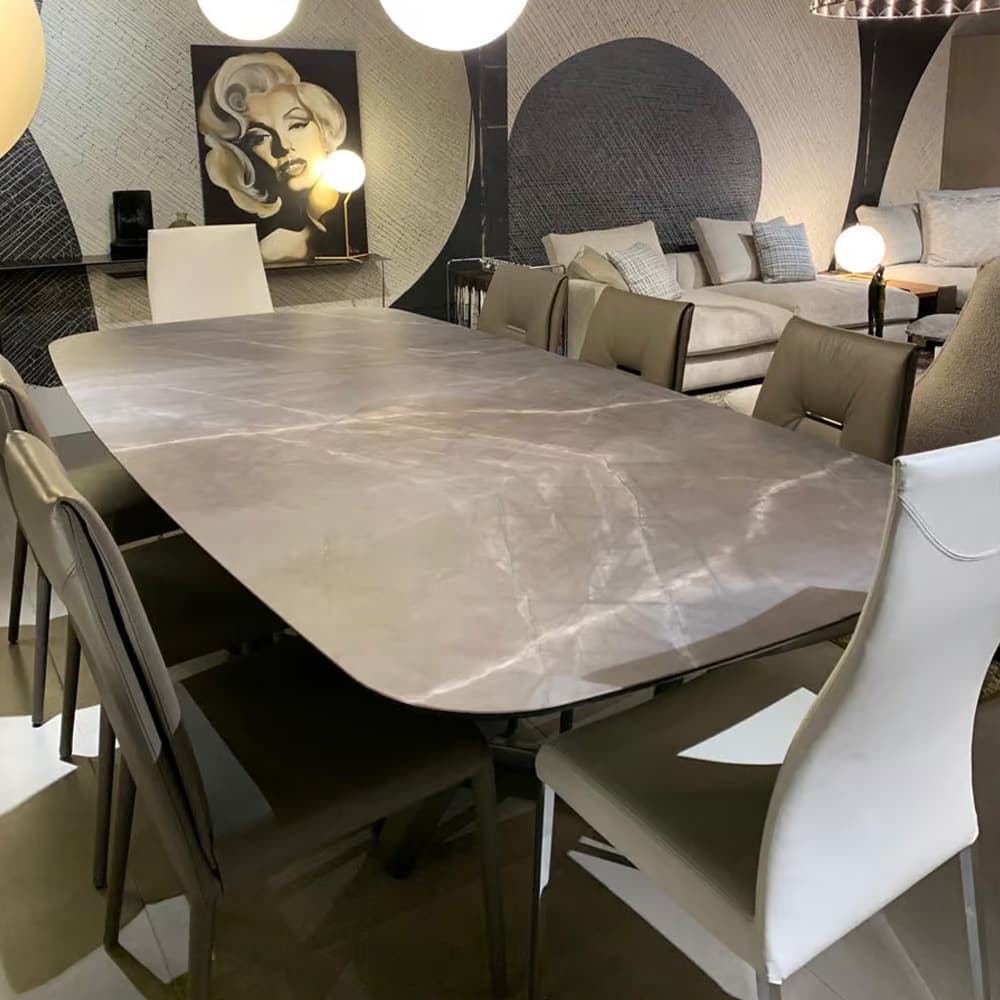 Segno72 Round Edge Dining Table by Reflex