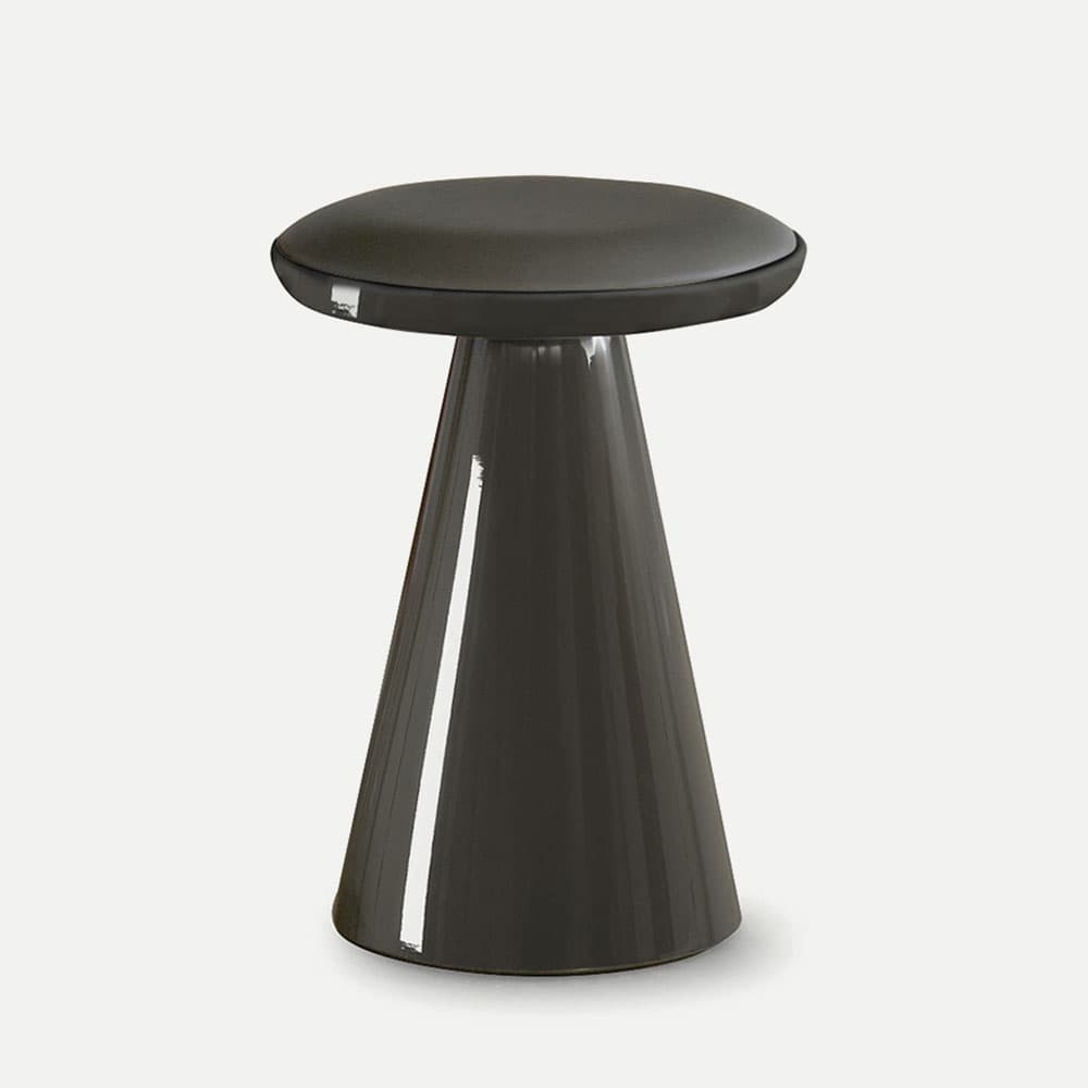 Pion Bar Stool