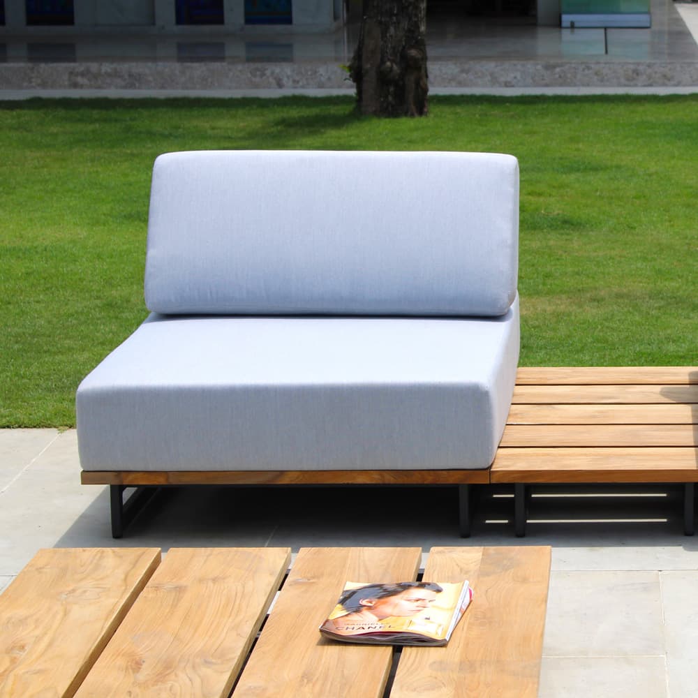 Ona Central Outdoor Sofa