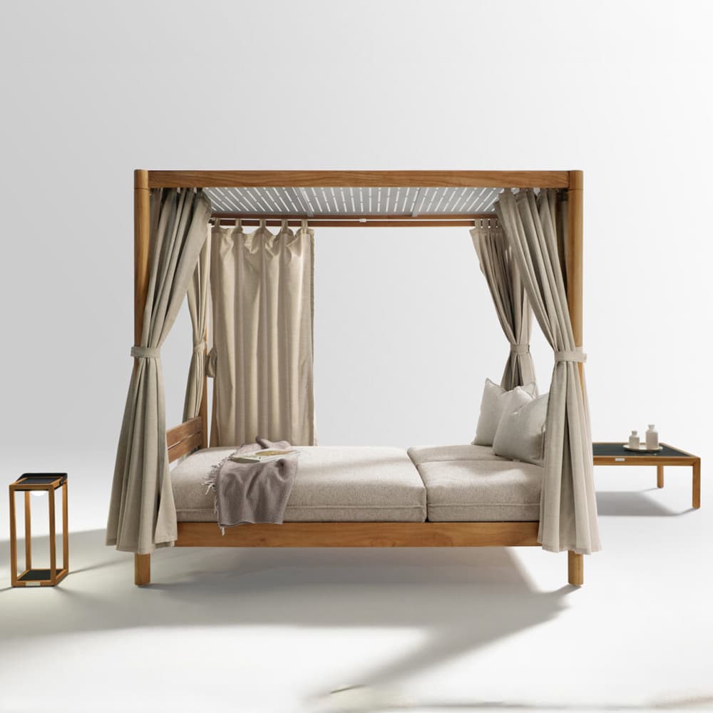 Panama Daybed By FCI London