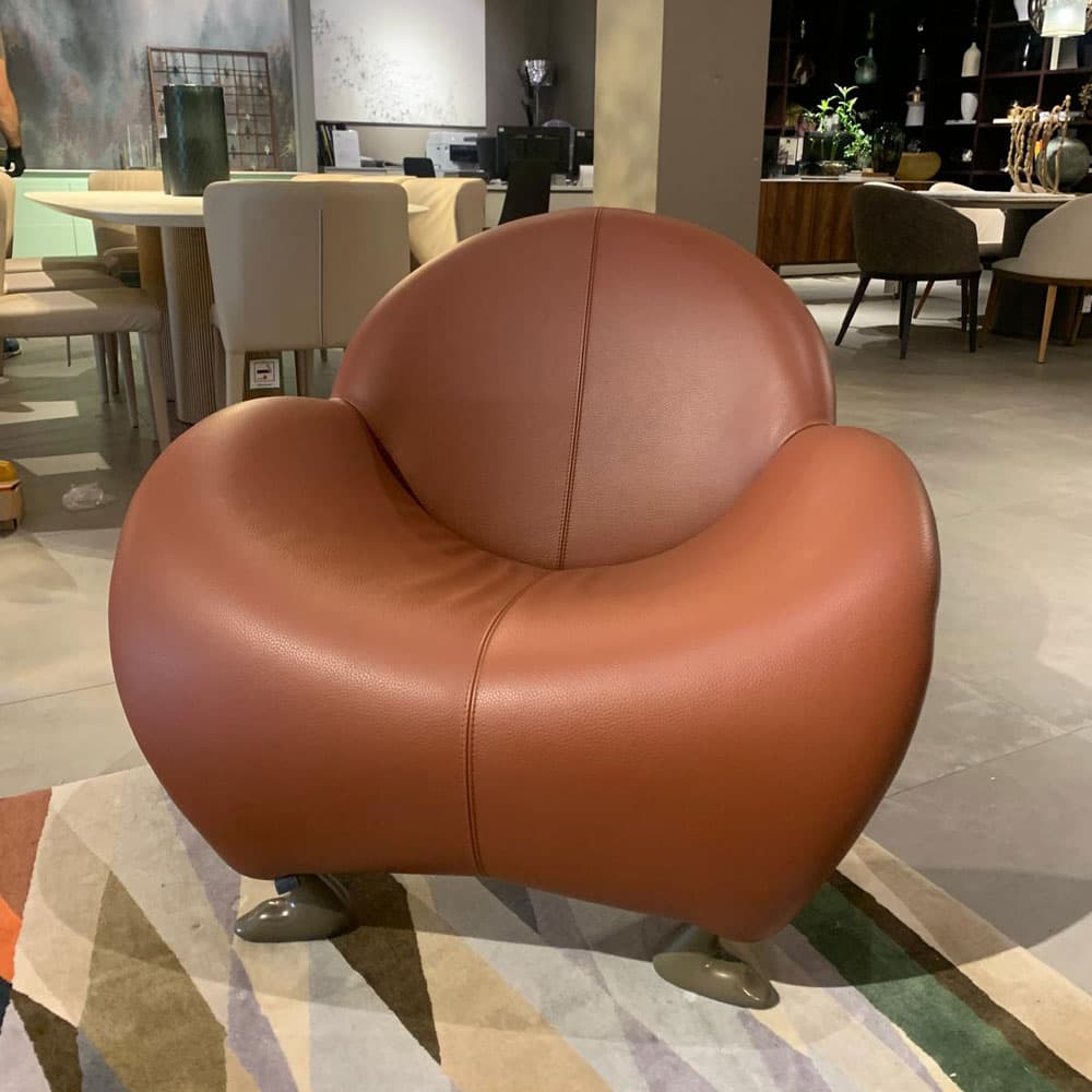 Senso Rust Papageno Armchair