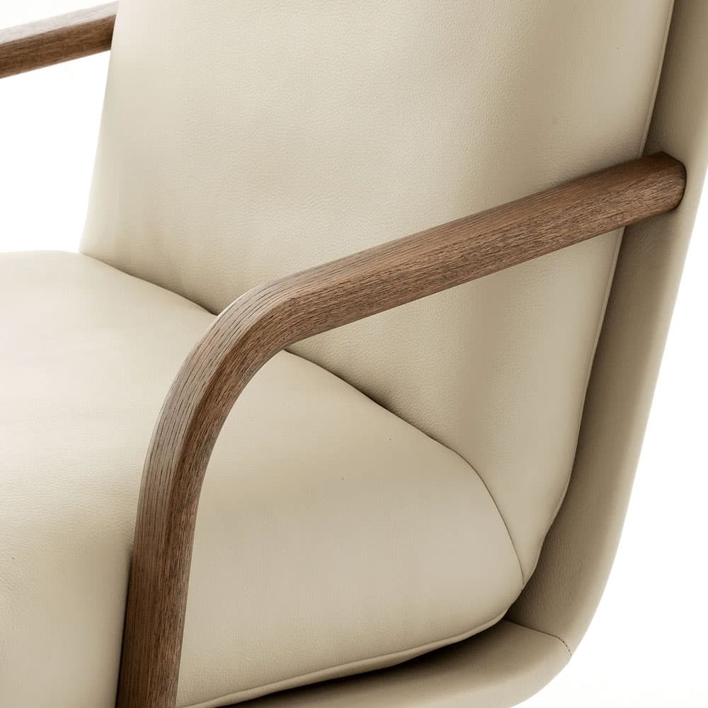 Kudo Armchair By FCI London