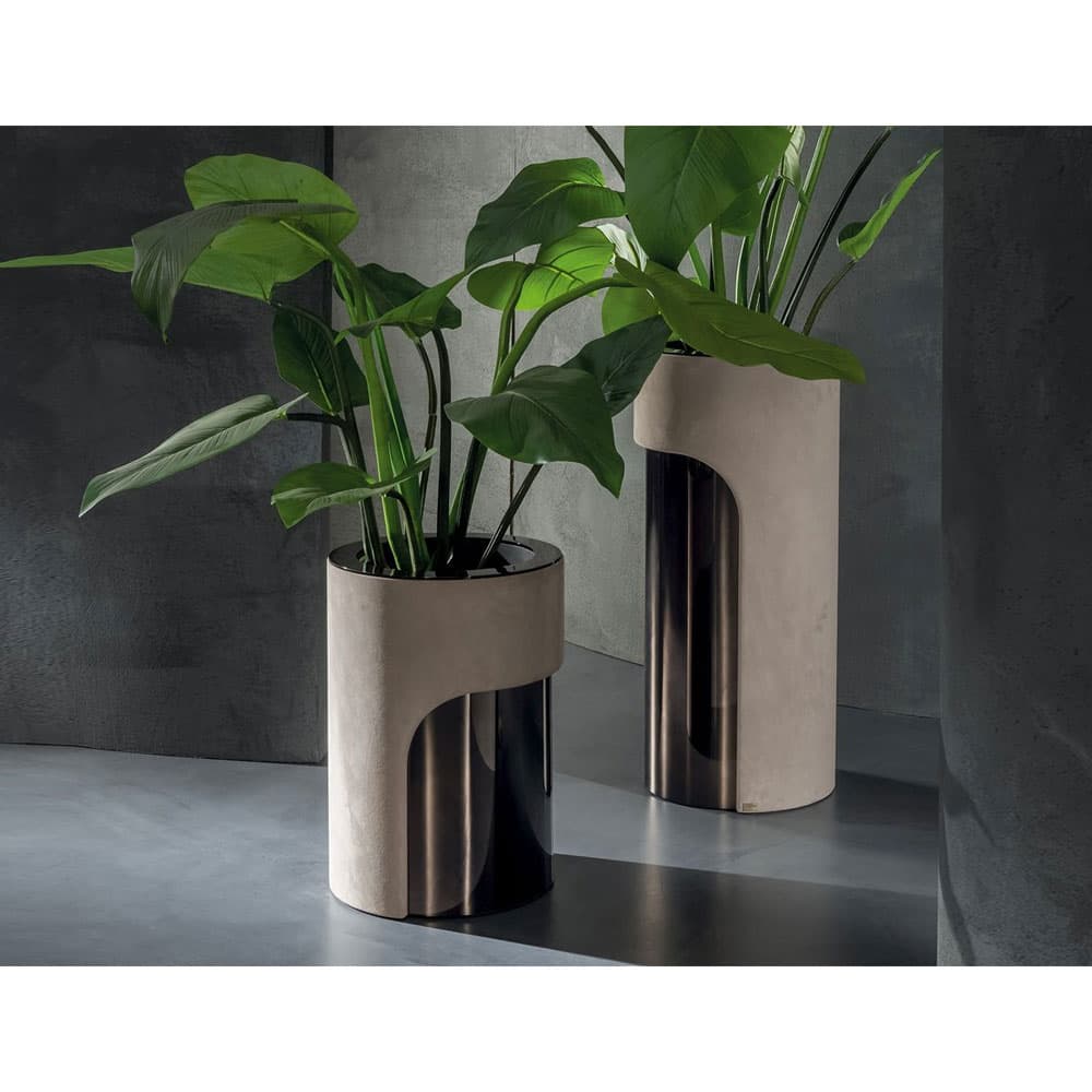 Harper Cachepot Planter By FCI London