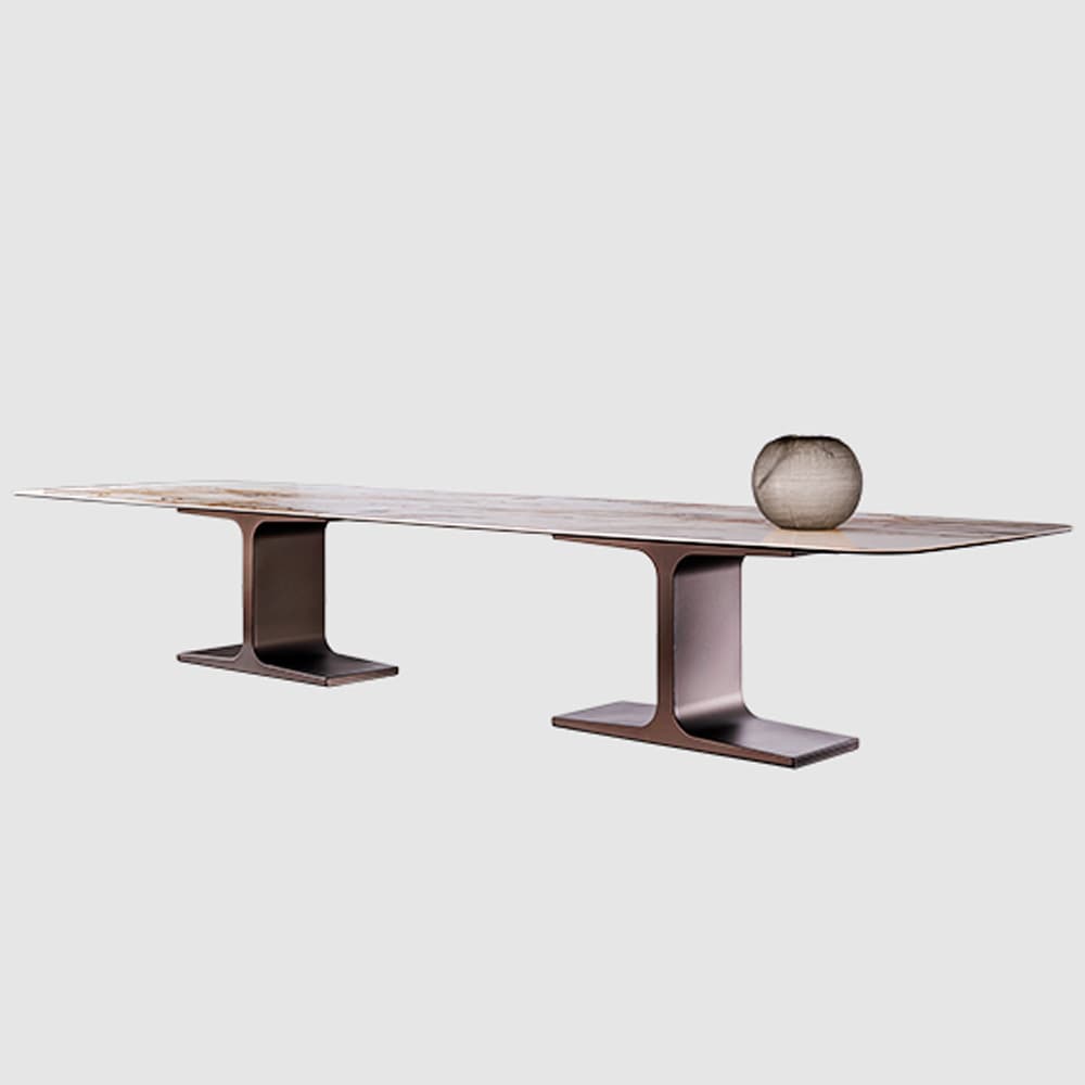 Palace Maxi Dining Table By FCI London