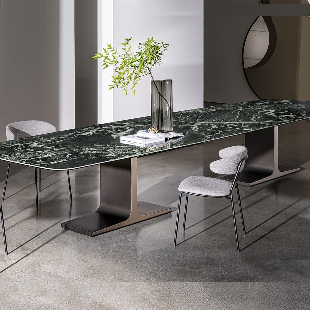 Palace Maxi Dining Table By FCI London