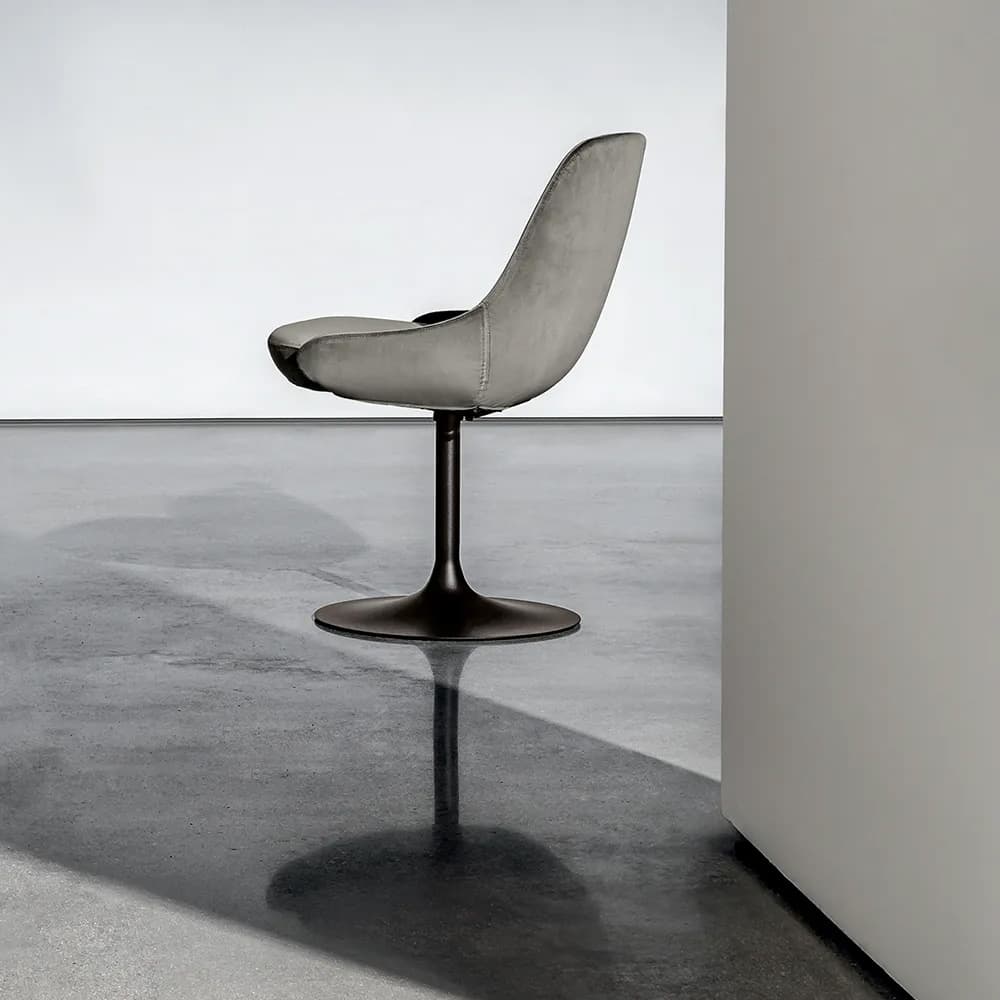 Will Fall S Swivel Chair By FCI London