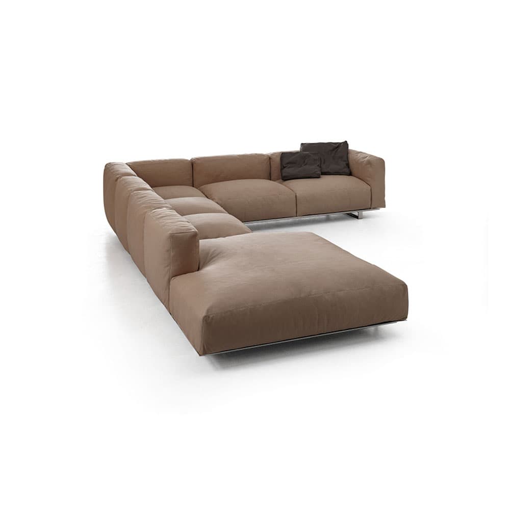 Daytona Sofa by Alivar