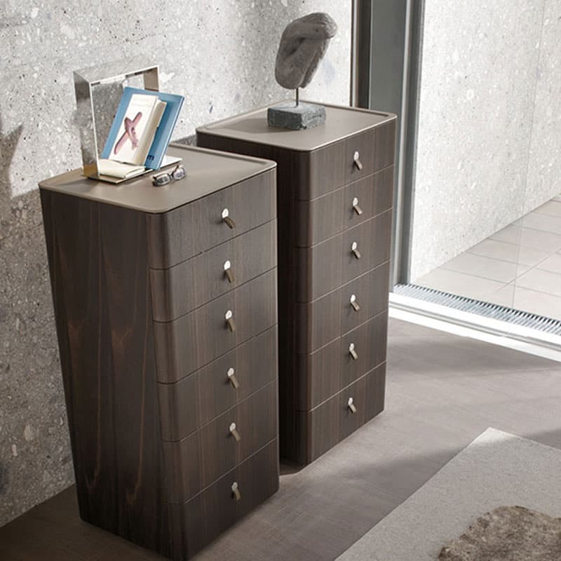 Kube Chest of Drawer by Alivar