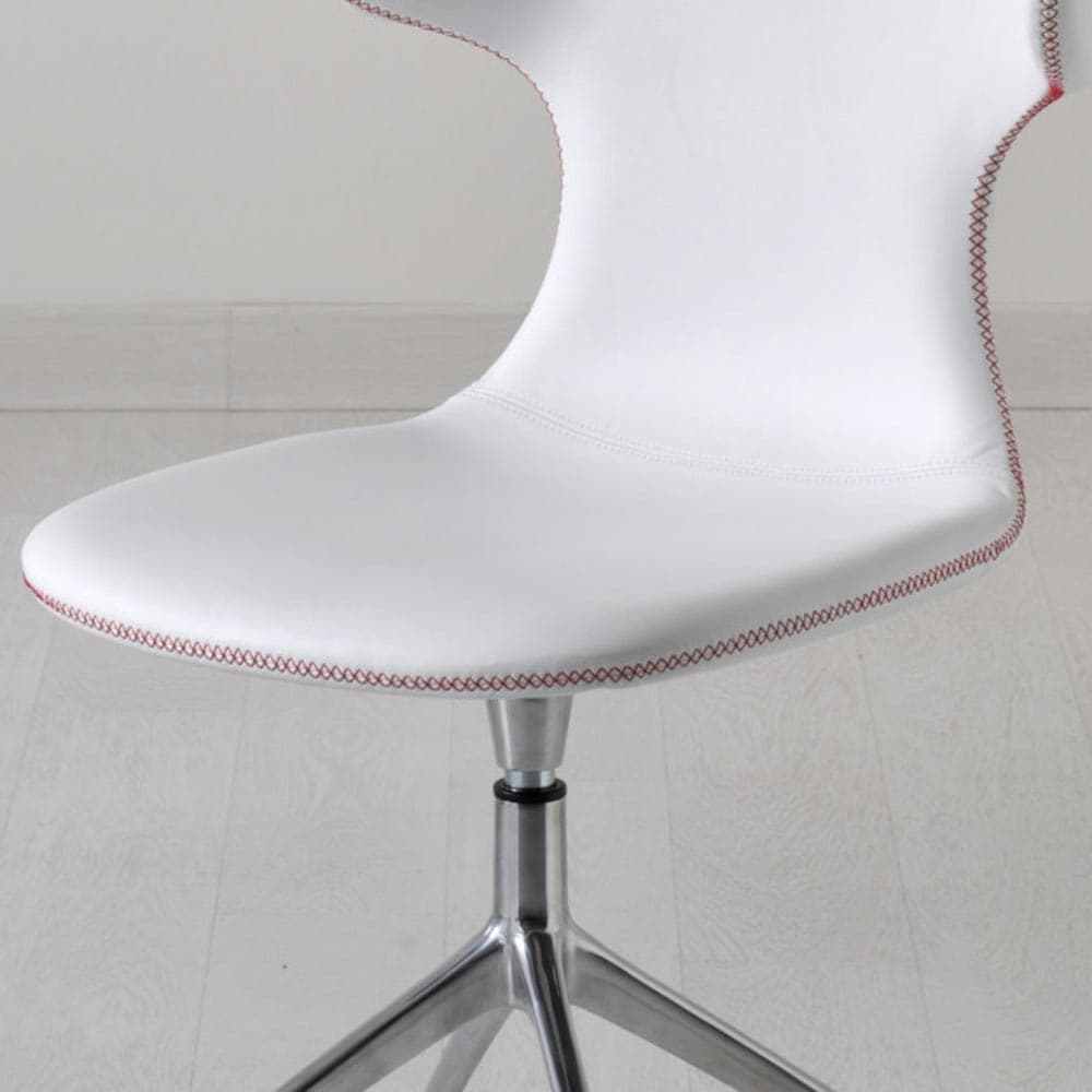 Holy - 03 Dining Chair by Aria