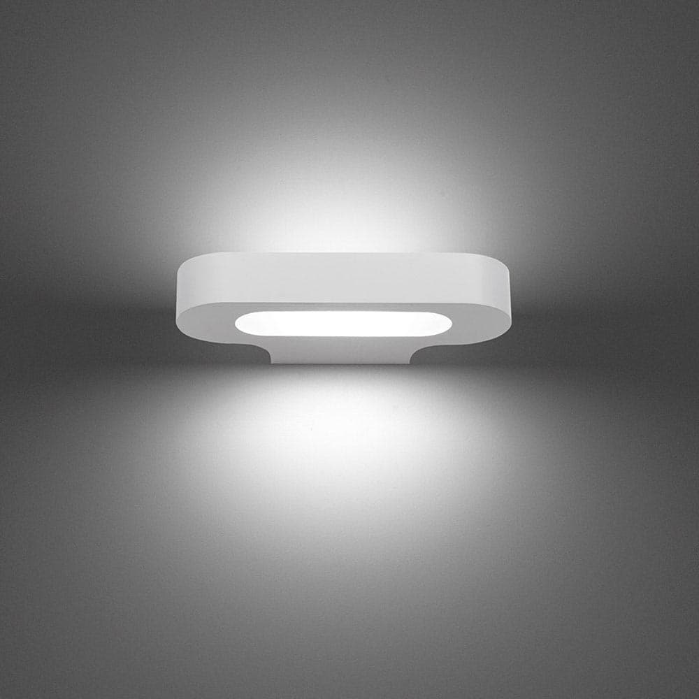 Talo Wall Lamp by Artemide