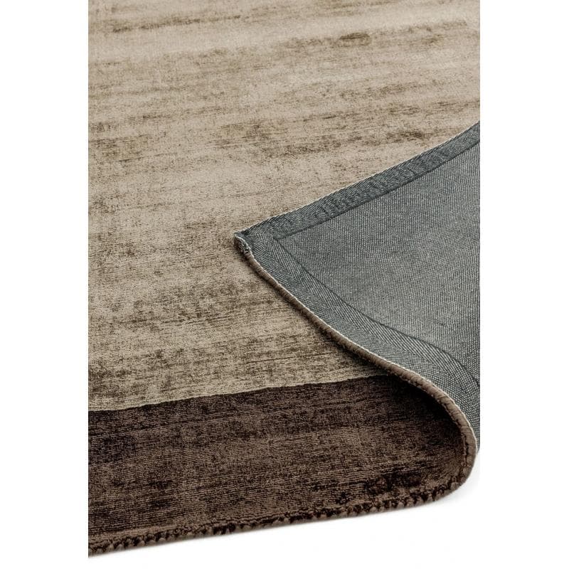 Blade Border Bb02 Chocolate/ Mocha Rug by Attic Rugs