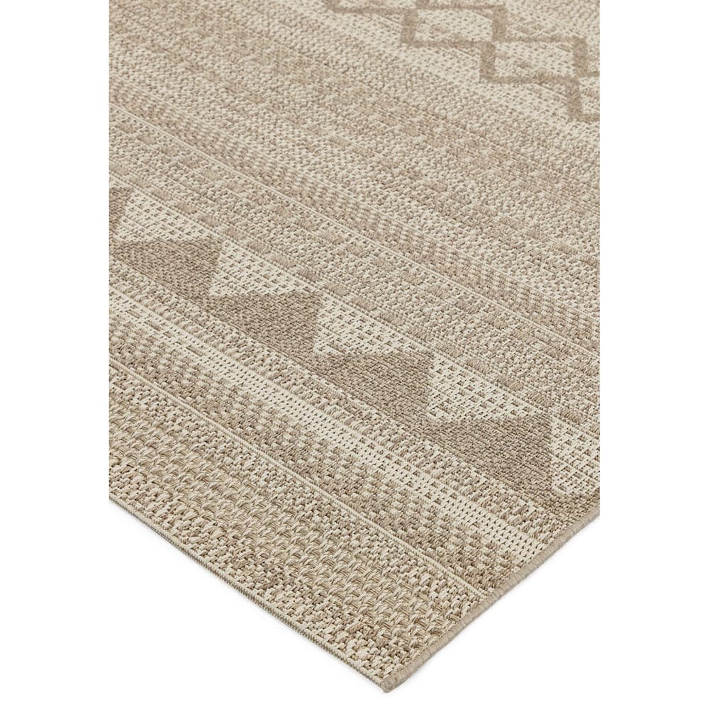 Varanda Va02 Beige Diamond Rug by Attic Rugs