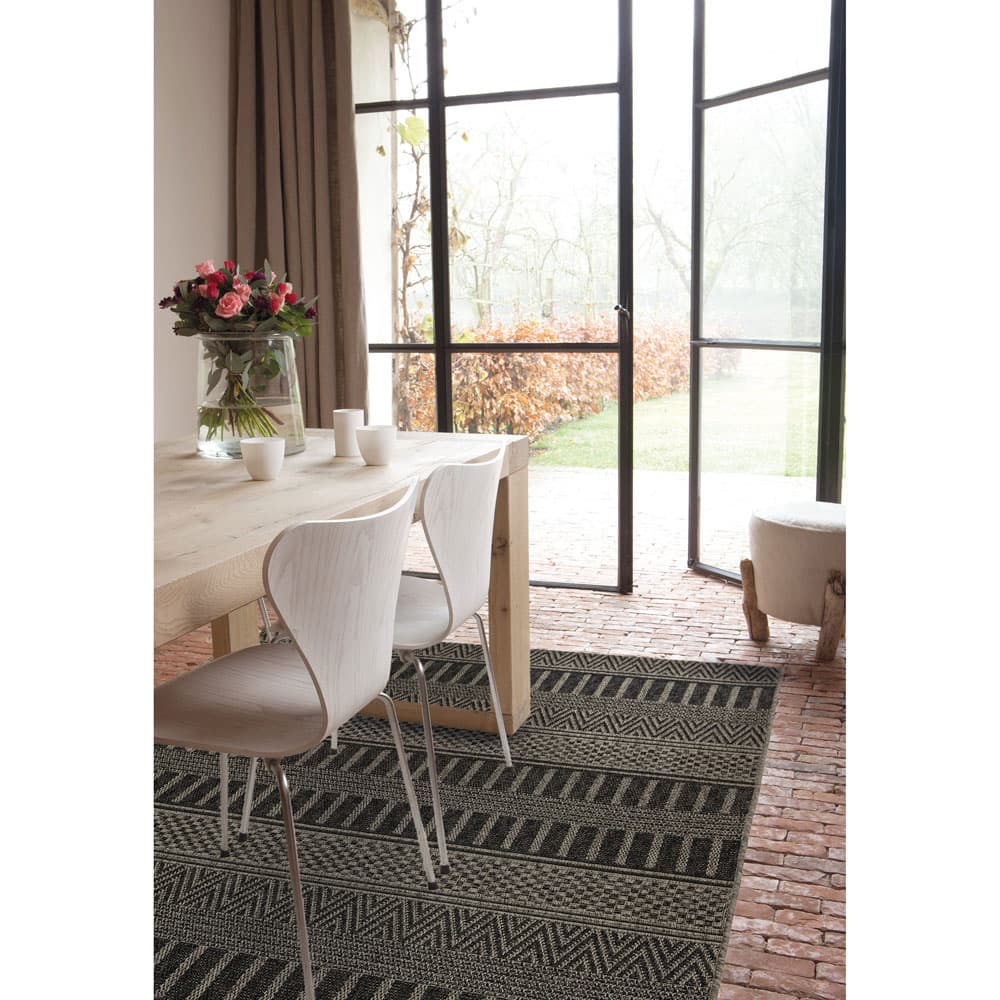 Varanda Va03 Black Stripe Rug by Attic Rugs