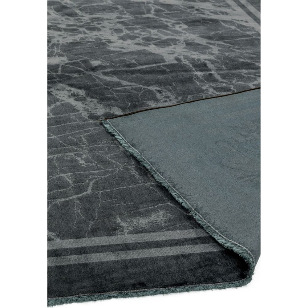 Zehraya Ze03 Grey Border Rug by Attic Rugs