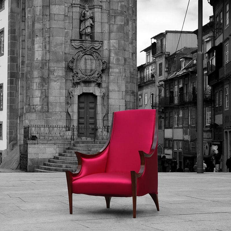 Sensuality Armchair by Bateye