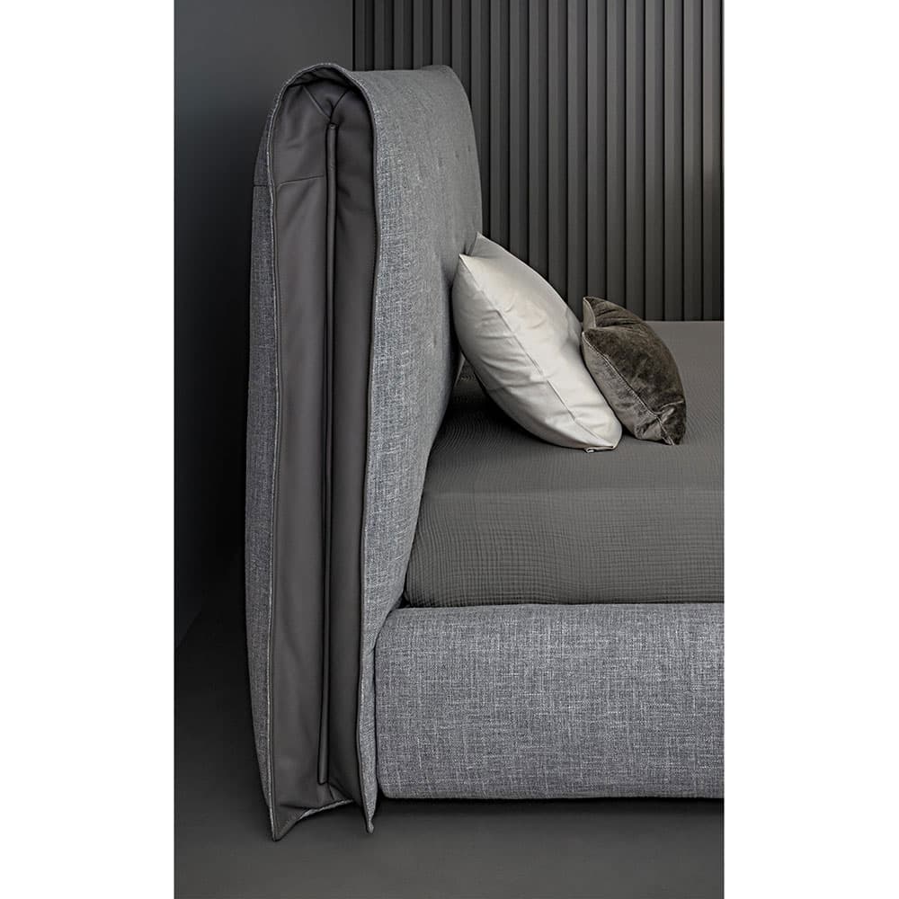 Saddle Double Bed by Bonaldo