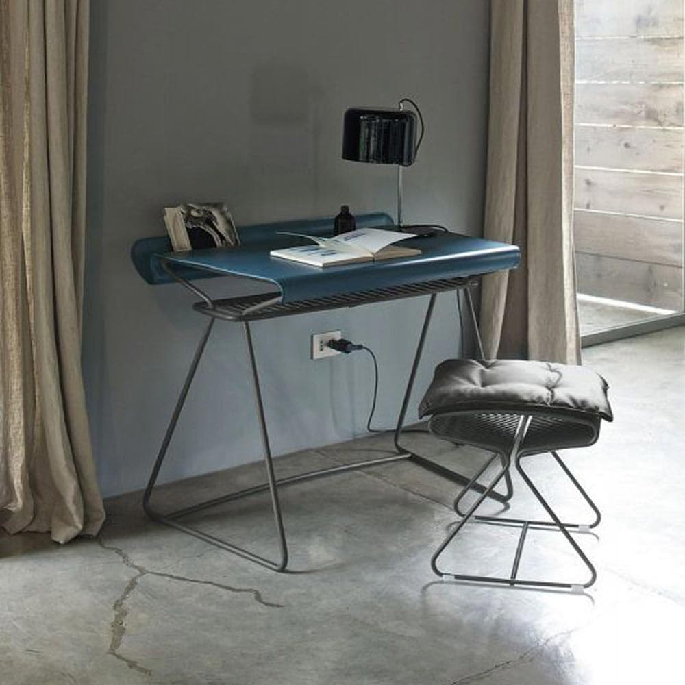 Taylor Desk by Bontempi