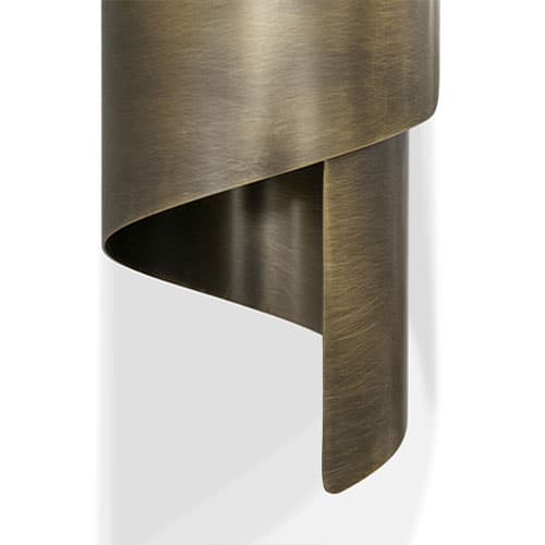 Cyrus Wall Lamp by Brabbu