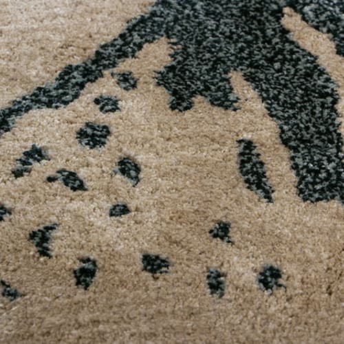 Macushi Rug by Brabbu