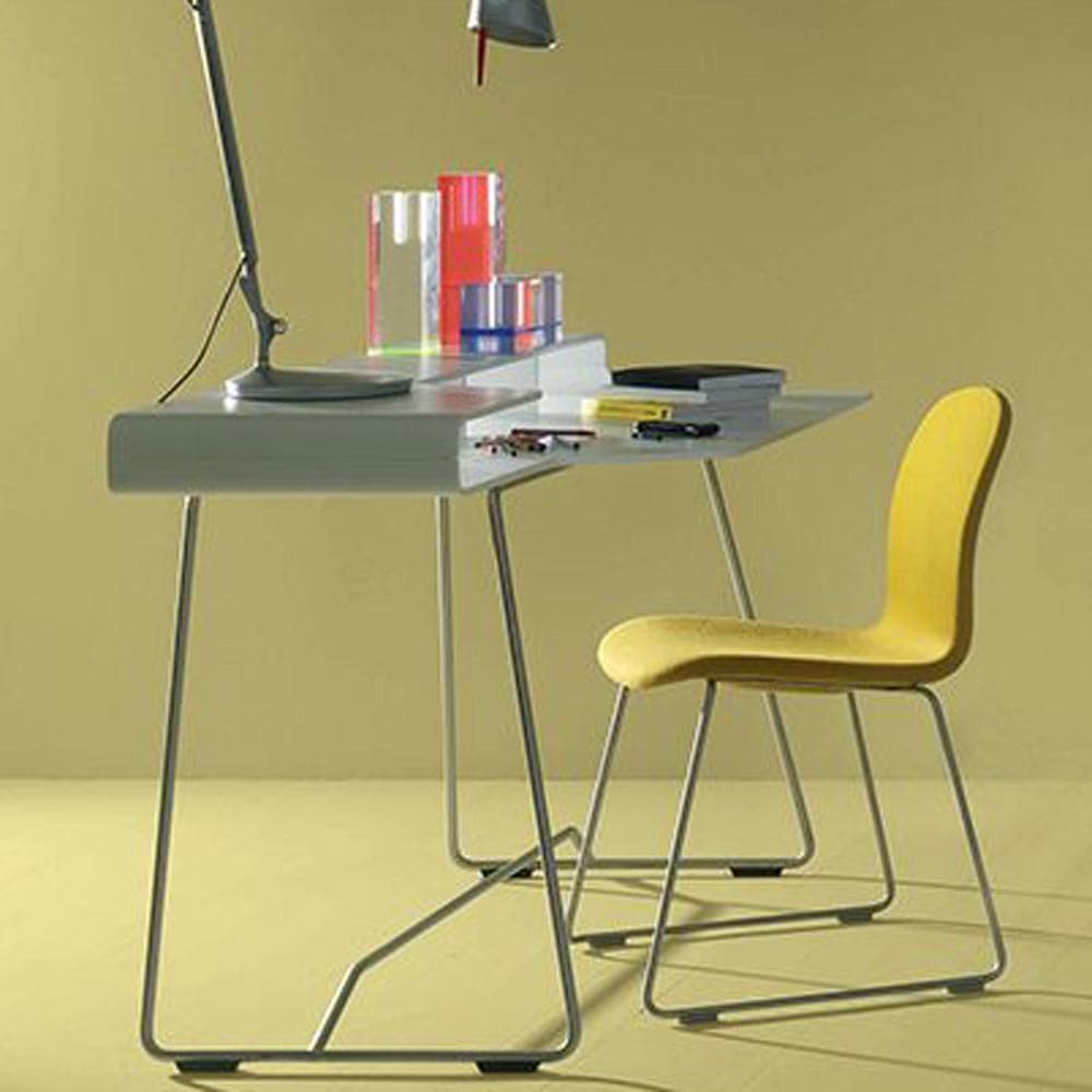 Loop Desk by Cappellini