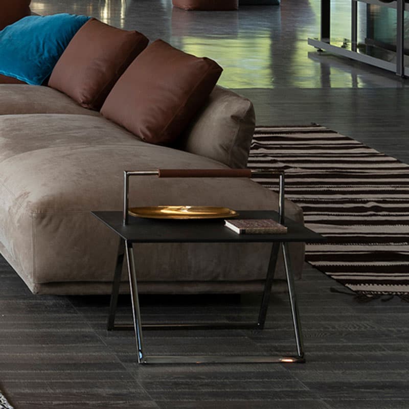 Nadir Side Table by Cierre