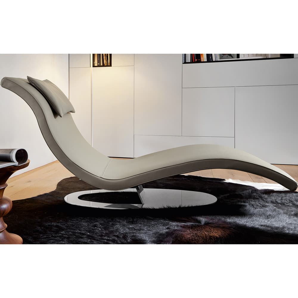 Art Chaise Longue by Dallagnese