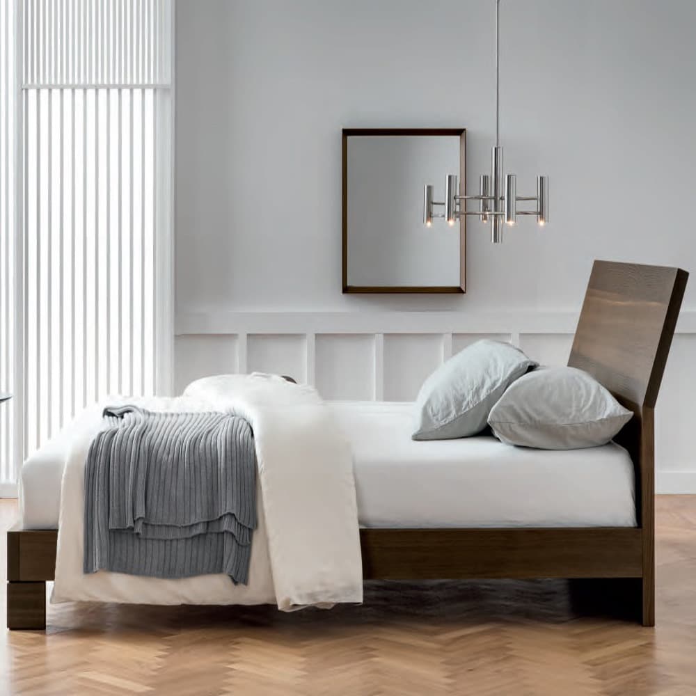 Basic Double Bed by Dallagnese