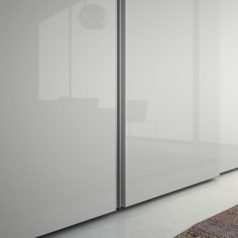 Tecno Sliding Door Wardrobe by Dallagnese