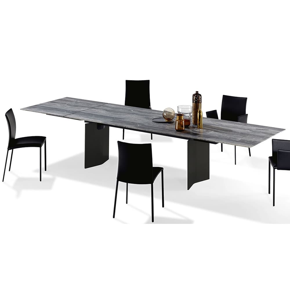 Atlas Dining Table by Draenert