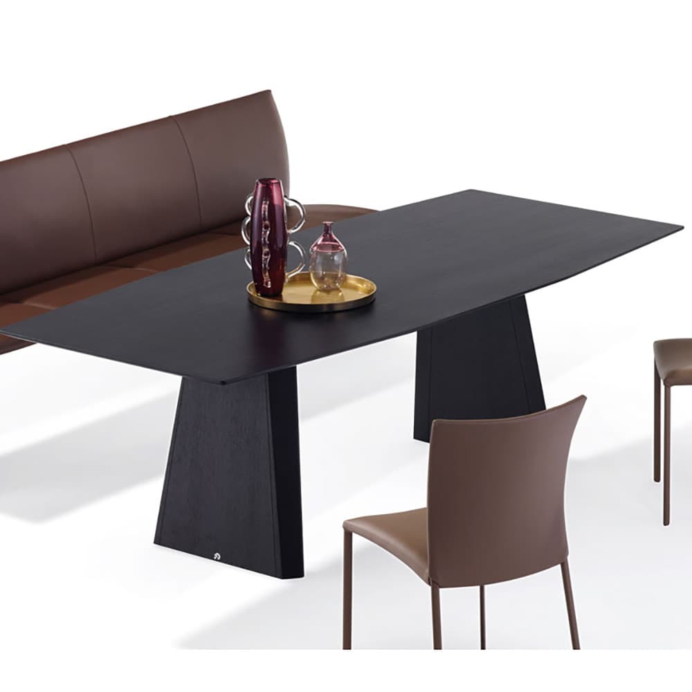 Fontana Dining Table by Draenert