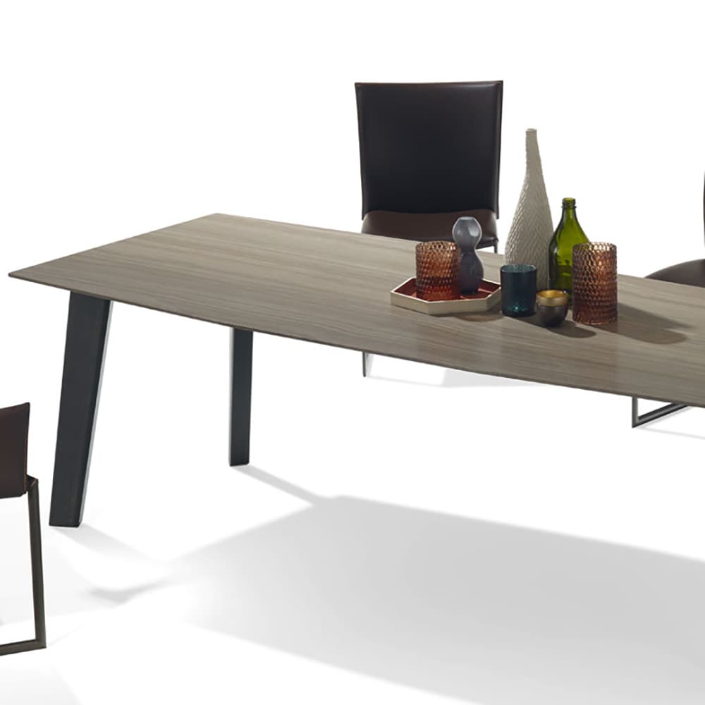 Fontana Dining Table by Draenert