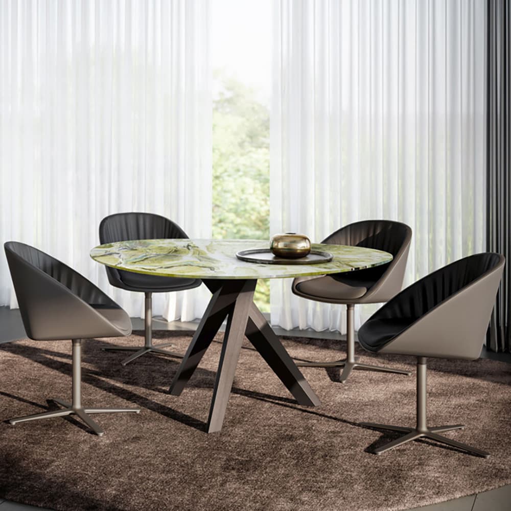 Trilope Dining Table by Draenert