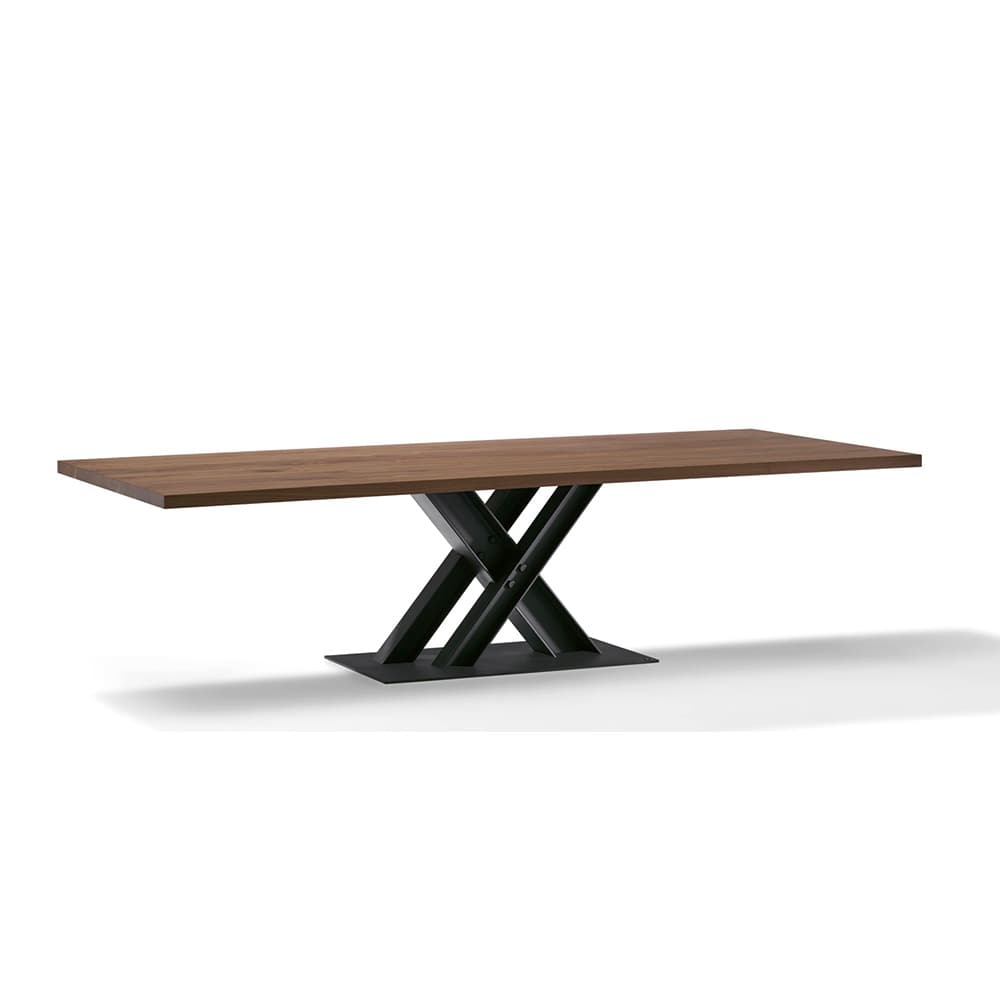 Victor Dining Table by Draenert