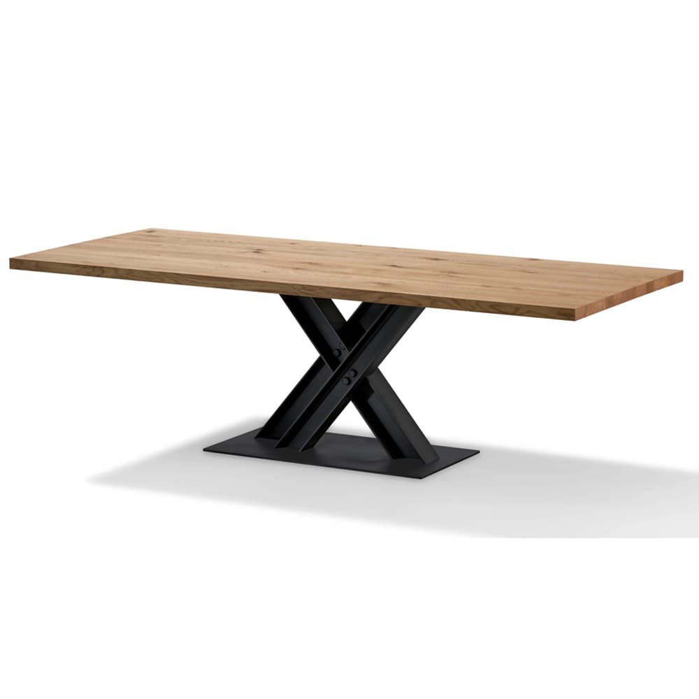 Victor Dining Table by Draenert