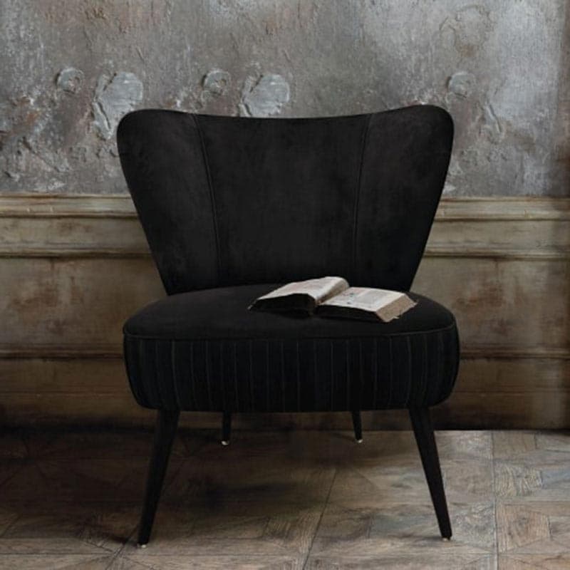 Elizabeth I Dining Chair by Duquesa &Malvada