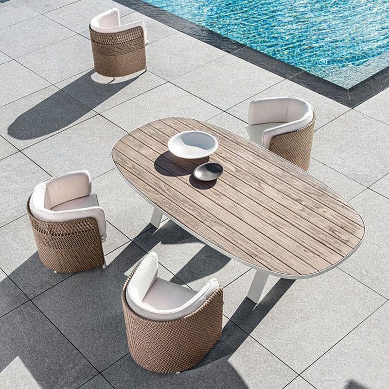 Esedra Outdoor Table by Ethimo