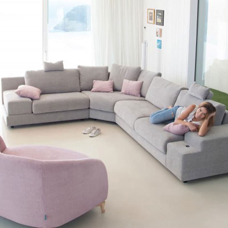 Calessi Sofa by Fama