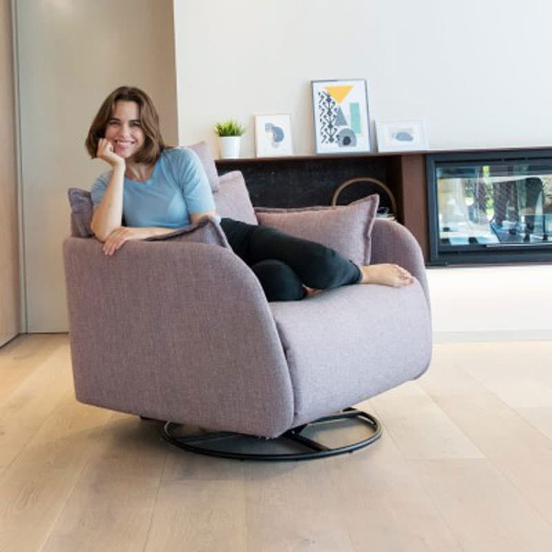 Eva Recliner by Fama