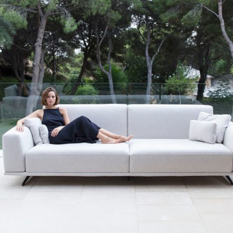 Klee And Klever Sofa by Fama