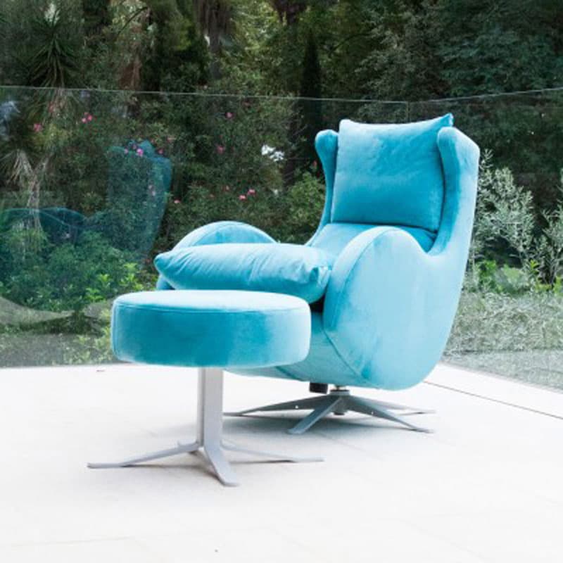 Lenny Armchair by Fama