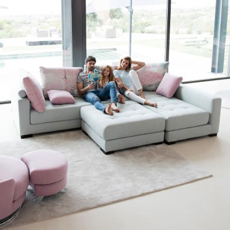 Manacor Sofa by Fama